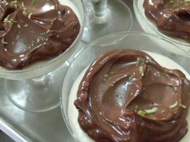 Mousse De Limo Com Ganache De Chocolate