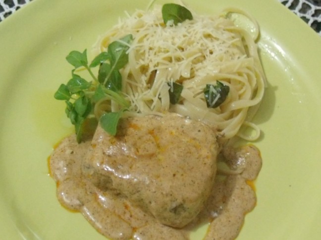 Escalope de Fil com Pprica Doce