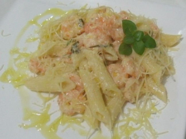 Penne ao Creme de Limo Siciliano e Camares