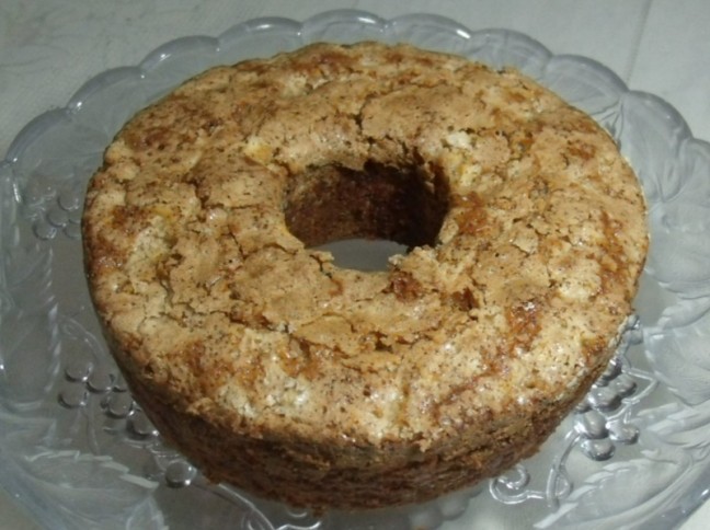 Bolo Alemo de Ma e Canela