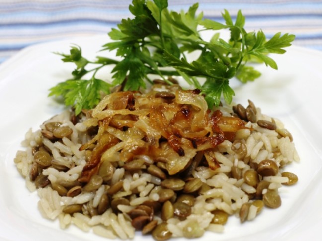 Arroz com Lentilha ( Mijadra )