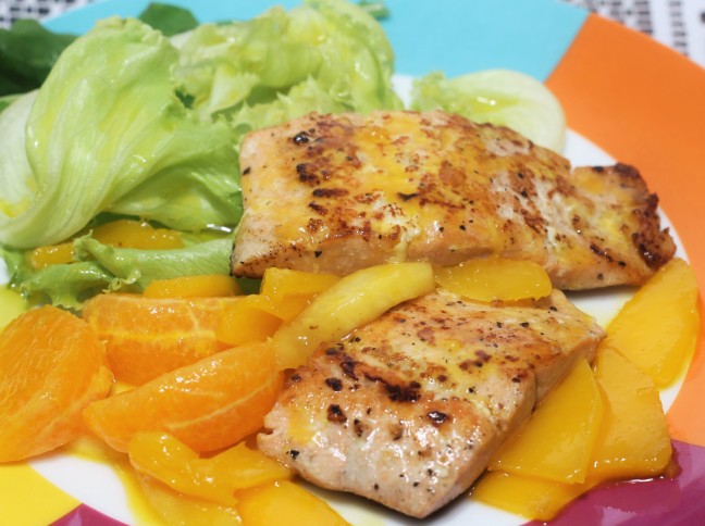 Fil de Salmo ao Molho de Frutas 