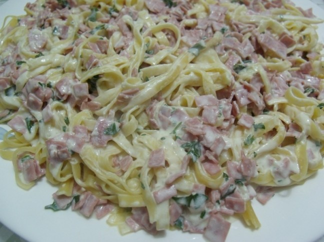 Fettuccini De Presunto